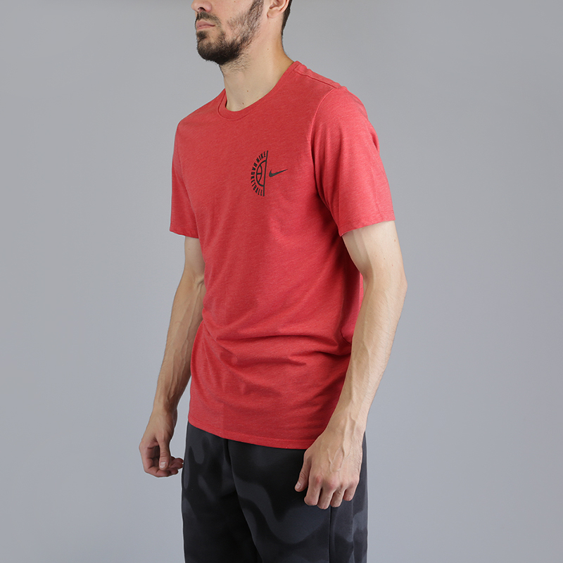 мужская красная футболка Nike Basketball Dry 899433-672 - цена, описание, фото 3